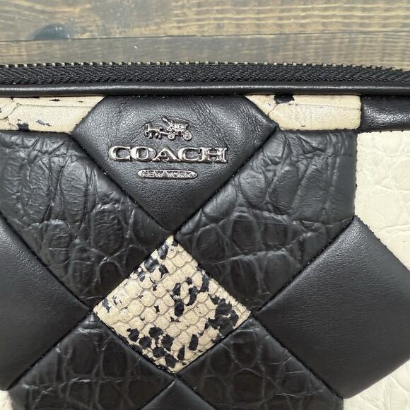 Coach Black Canyon Quilt Exotic Embossed Leather Clutch Crossbody Purse 66140 - Picture 3 of 14